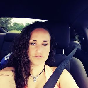 Meet your Posher, Nikki